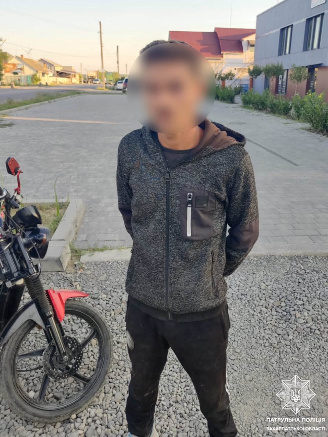 Kábítószer hatása alatt vezetett egy motoros Munkácson, súlyos szabálysértések derültek ki