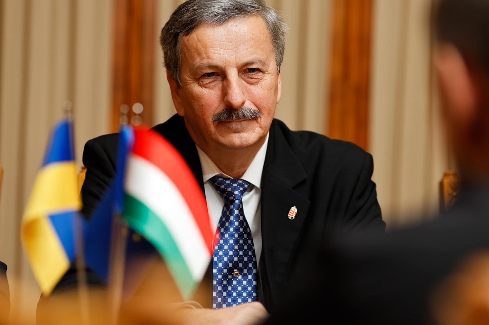Véget ér Kijevben Heizer Antal nagyköveti szolgálata