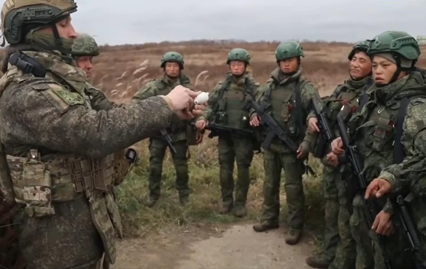 Zelenszkij: Több tízezer észak-koreai katona állomásozik Oroszországban
