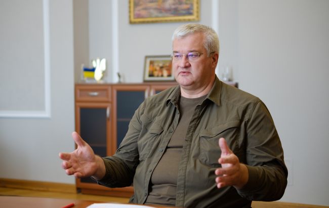 Ukrajna alternatív exportútvonalakat keres a tengeri blokád ellenére