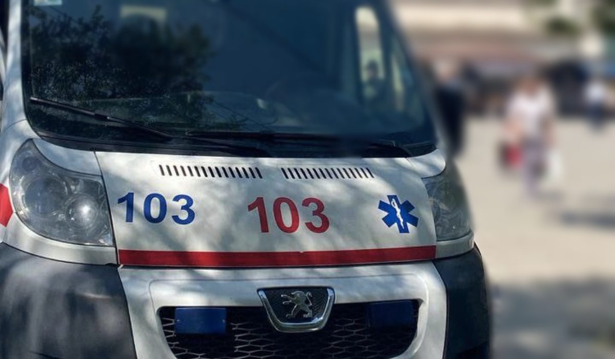 Súlyos sérülést szenvedett egy idős férfi egy ház tetejéről való zuhanáskor a Beregszászi járásban