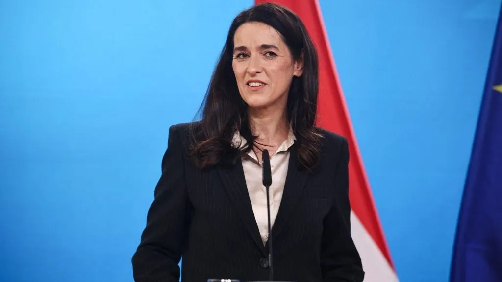 Több magyar nagykövetet felmentettek tisztségükből a külügy javaslatára