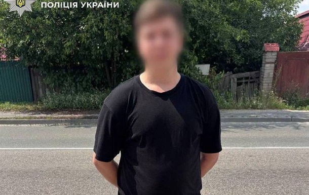 Csalók álcázták magukat SZBU-ügynököknek és 18 ezer dollárt csaltak ki egy kijevi nyugdíjast