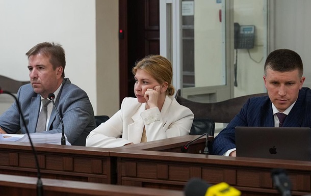 Jelentős vagyoni visszaéléssel vádolják Sztefanisinát Ukrajnában