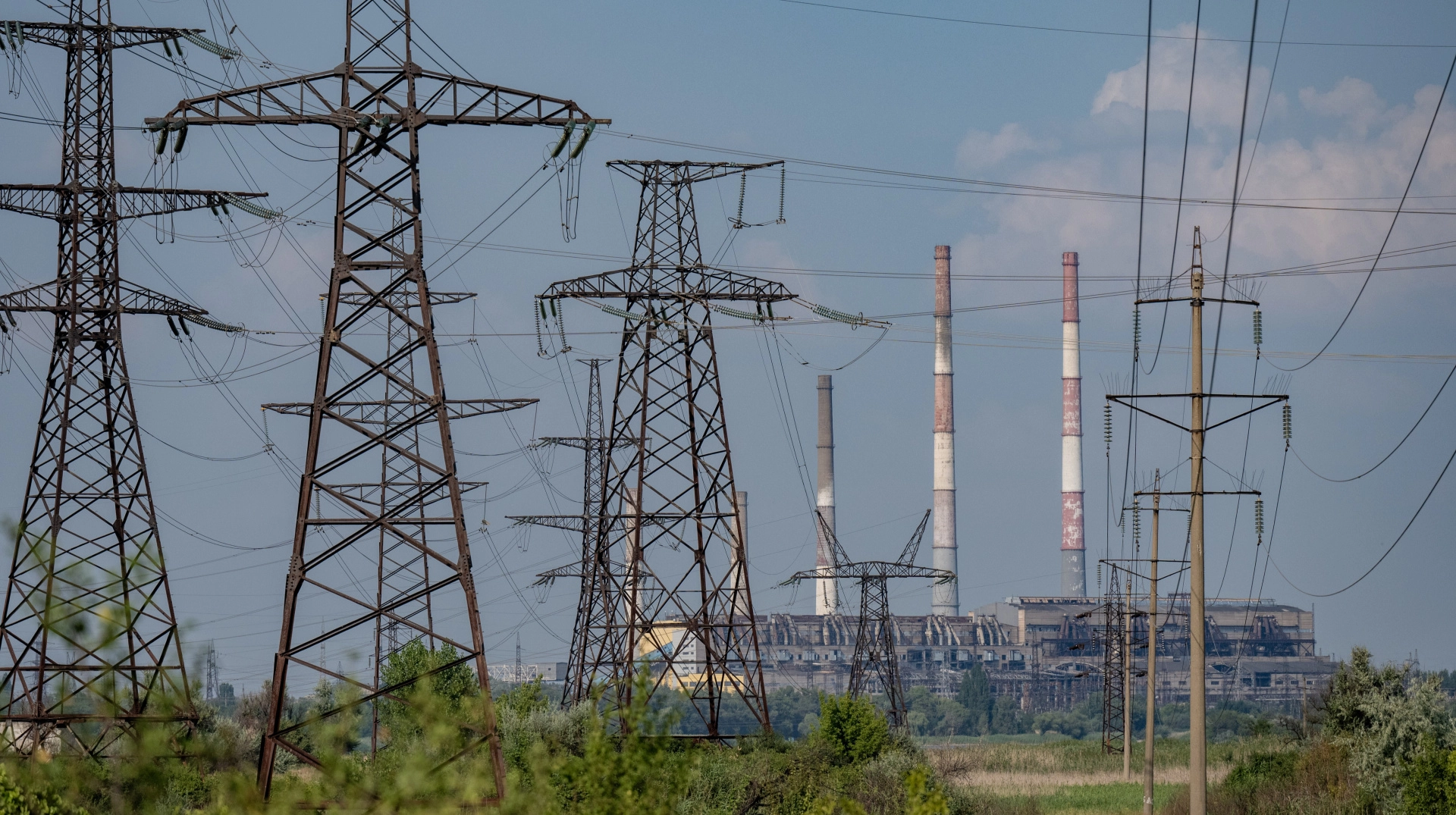 Várható rendkívüli hőség Ukrajnában: energiafogyasztási korlátozások a vállalkozásoknak