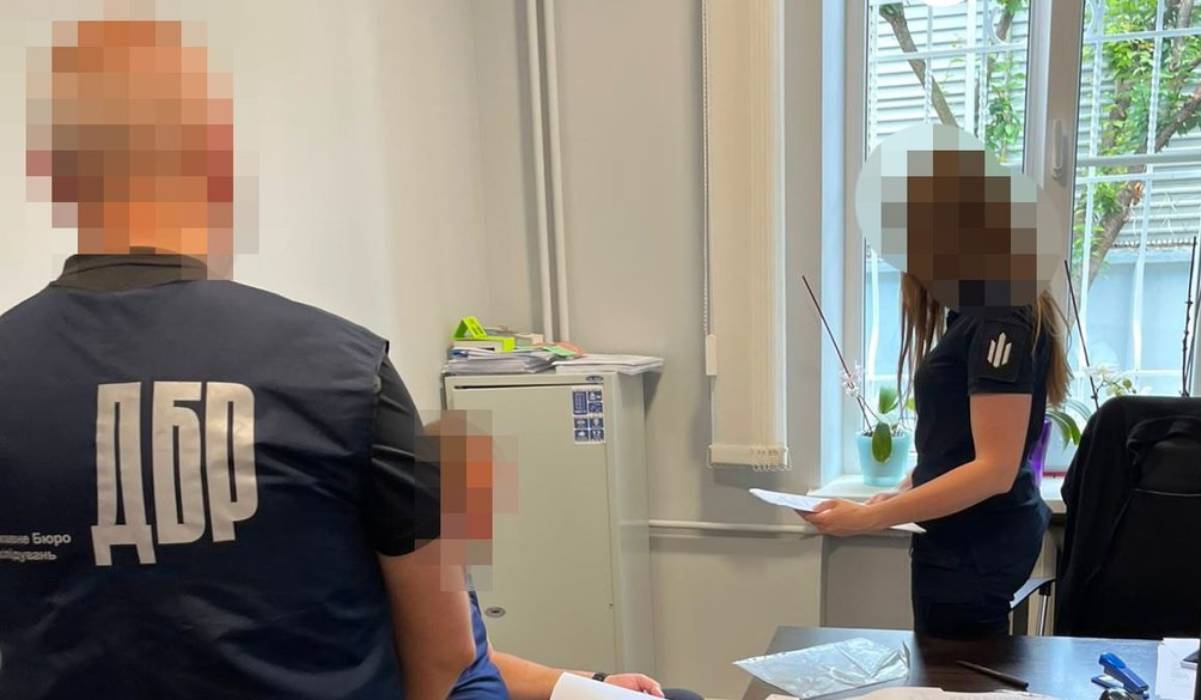 Kínzás vádjával bíróság elé állítanak egy toborzótisztet Kárpátalján
