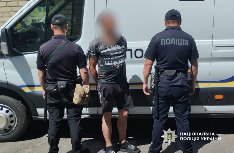 Részeg katona kézigránátot dobott tinédzserek közé Odesszában, sérült egy 13 éves fiú
